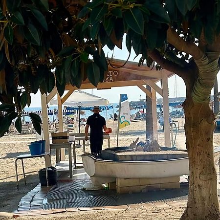 Luxury Beachfront Apartment With Pool, Sauna, Fitness And Gym In Province Malaga, Andalusia Mijas Exteriör bild