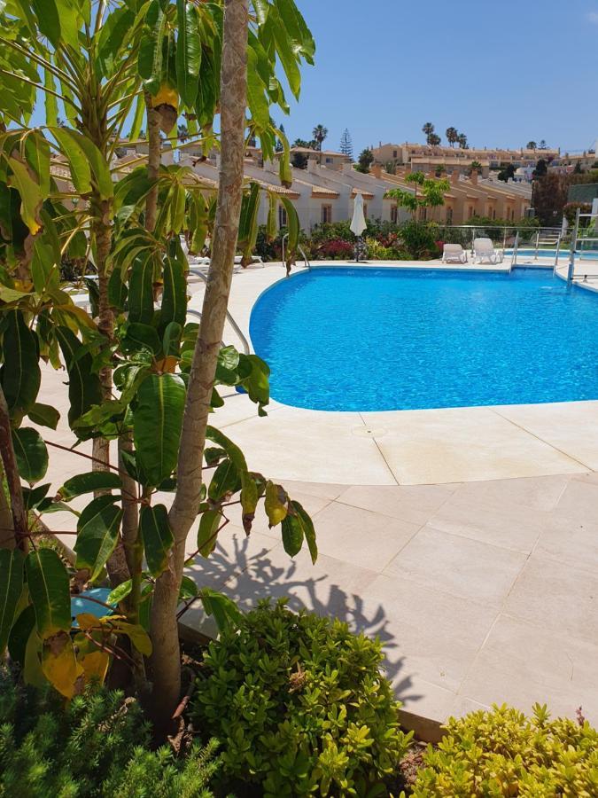 Luxury Beachfront Apartment With Pool, Sauna, Fitness And Gym In Province Malaga, Andalusia Mijas Exteriör bild